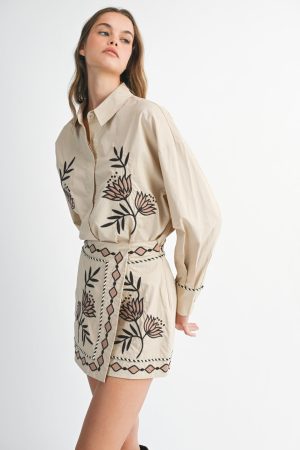 JENNY EMBROIDERED MINI SKIRT